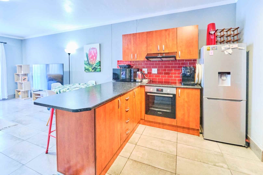 2 Bedroom Property for Sale in Royal Ascot Western Cape